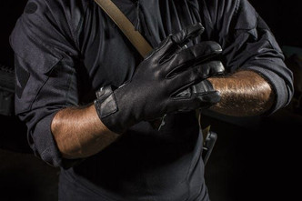 Operator Outer Glove (OOG)